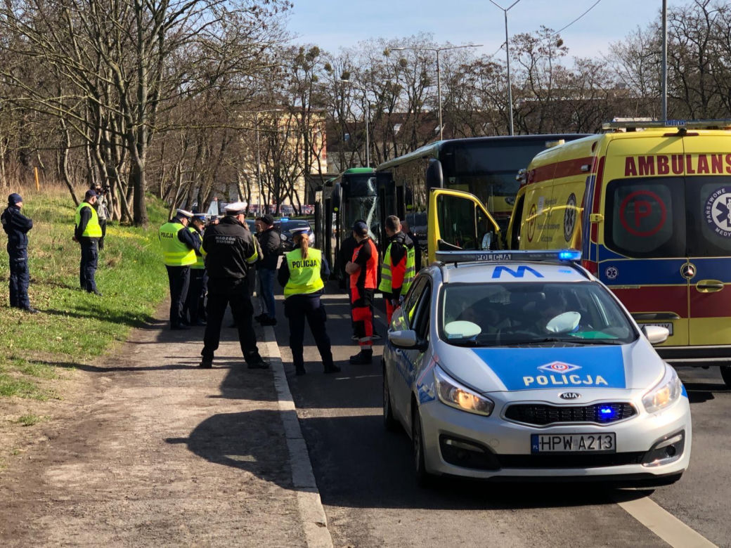 Straszny wypadek autobusów w Szczecinie. Kilkunastu poszkodowanych, w tym 7 dzieci