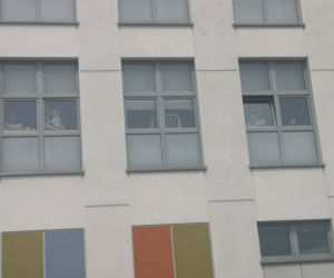 Koncert na parkingu Szpitala Dziecięcego w Olsztynie