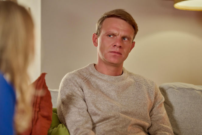 Na wspólnej, odcinek 4162: Szantażysta grozi Kalinie, a ta w desperacji prosi o pomoc byłą partnerkę