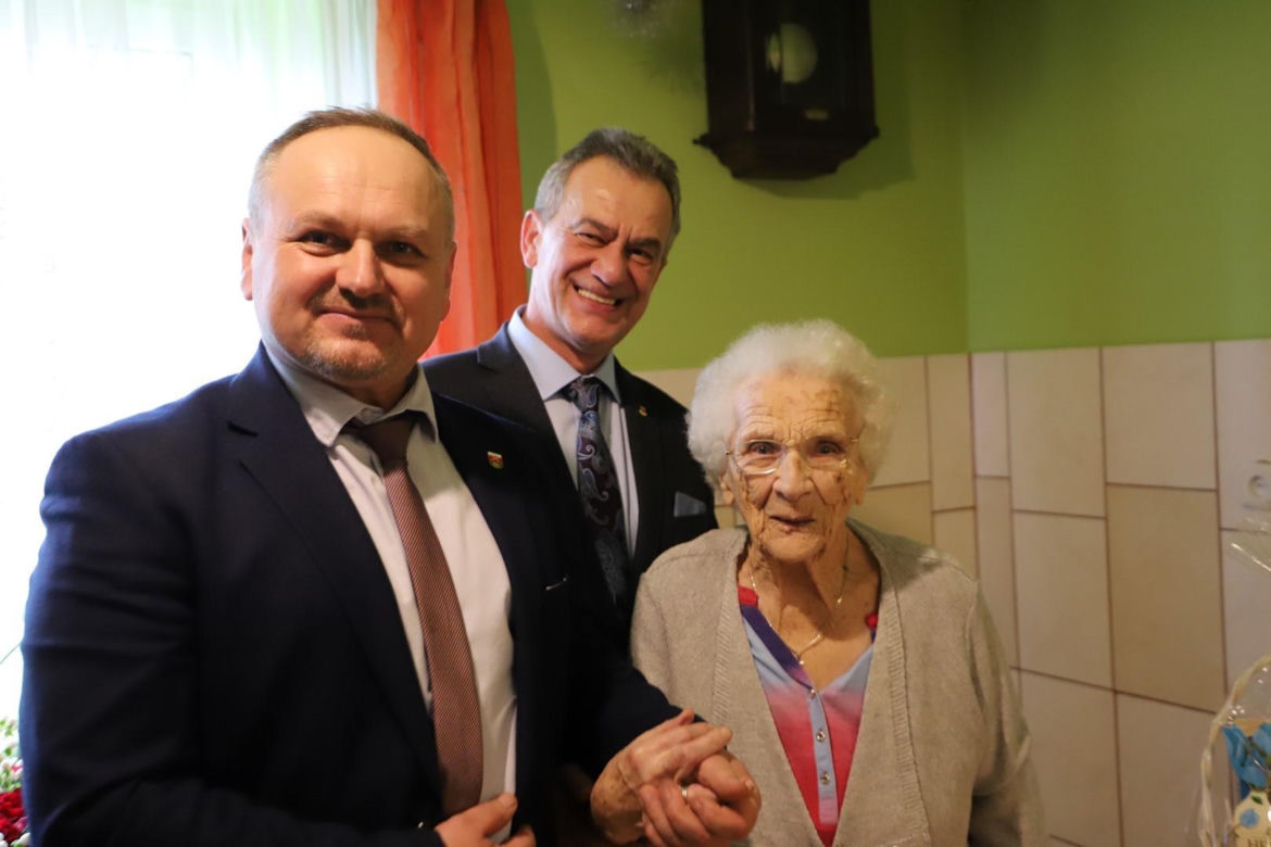 Pani Maria skończyła 100 lat. Doczekała się praprawnuków