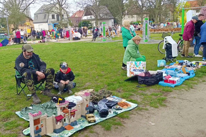 Pchli targ na Pogodnie