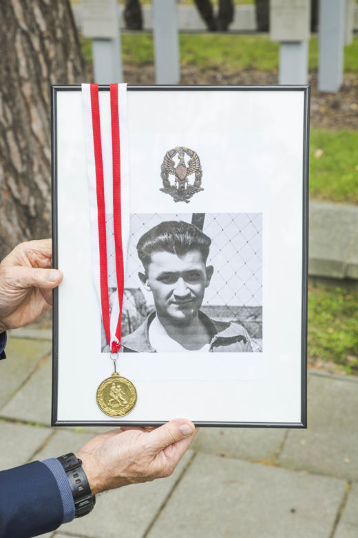 Dostał grób na Powązkach po 82 latach od śmierci. Tajemnica Jana Nowickiego „Rysia” odkryta