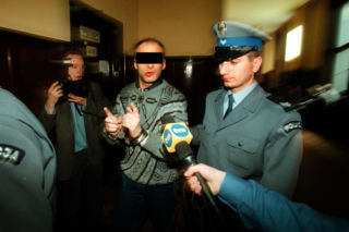 Terroryzował Warszawę. Z nienawiści zabił pięć kobiet. Łomiarz znowu wychodzi na wolność