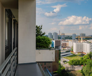 Damrota Garden - apartamentowiec w Katowicach z drzewami na fasadzie i dachu - czerwiec 2026
