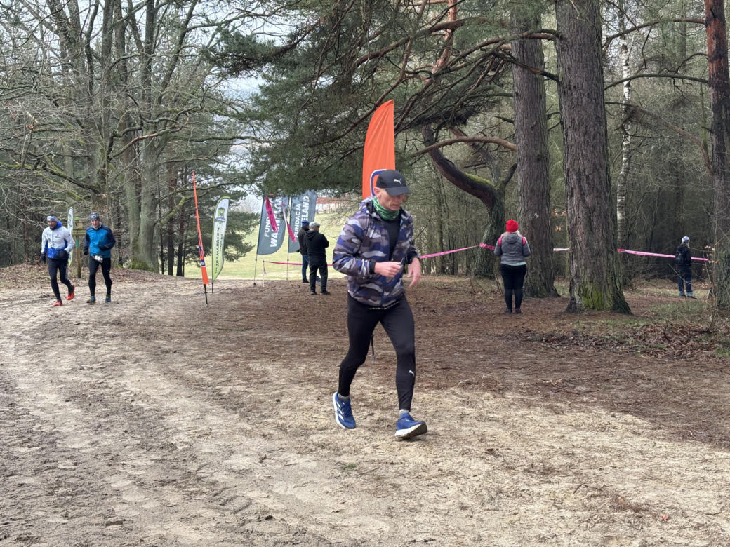Za nami zawody biegowe BackYard Ultra Warmia 2024. Zwycięzca przebiegł ponad 470 kilometrów