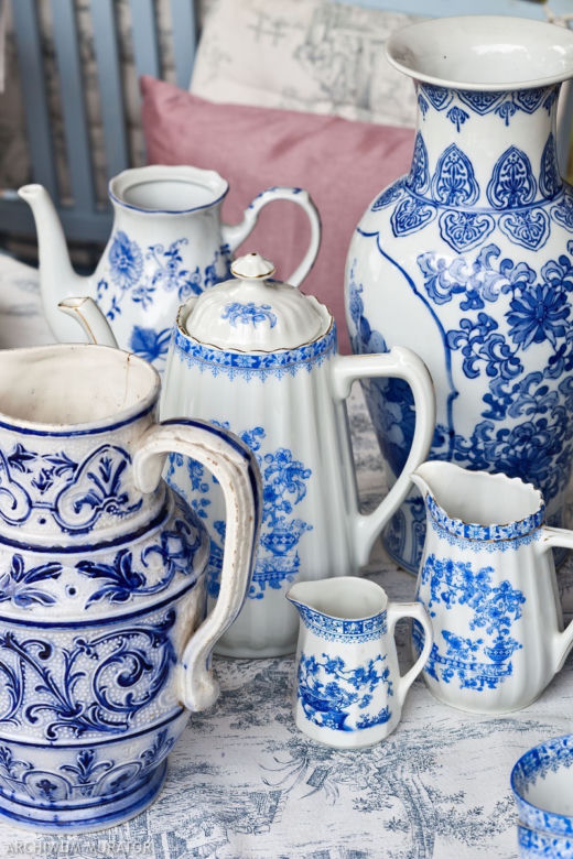stylowa kuchnia porcelana dzbanki