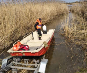 Trwają poszukiwania 37-letniego Damiana Jakowczyka, który w nocy z 1 na 2 listopada 2025 roku opuścił swój dom w miejscowości Łuszków i od tamtej pory nie nawiązał kontaktu z bliskimi