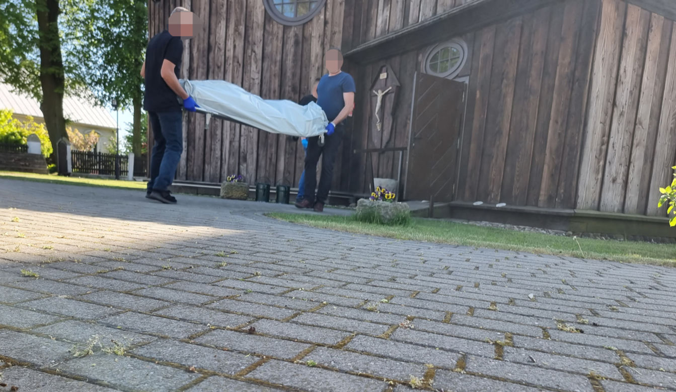 Proboszcz z Blizanowa powiesił się (zdjęcia) 