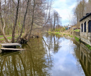 Młyn wodny w Morawicy