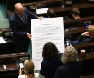 Okrutna karykatura Suskiego. Poseł obśmiał koleżankę z sejmu