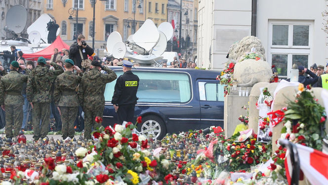 Epstein pisał o katastrofie smoleńskiej? Nie miał wątpliwości