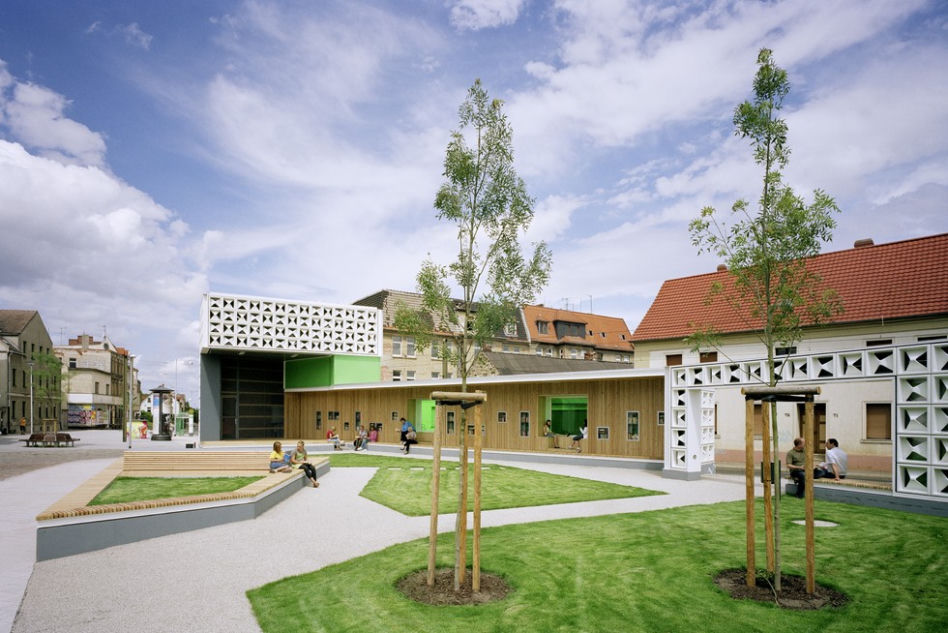 Biblioteka na świeżym powietrzu