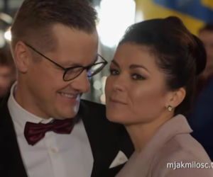 M jak miłość. Kinga (Katarzyna Cichopek), Piotrek (Marcin Mroczek)