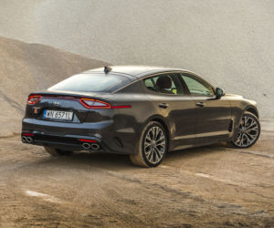 Kia Stinger 2.0 T-GDI 245 KM 8AT RWD GT Line