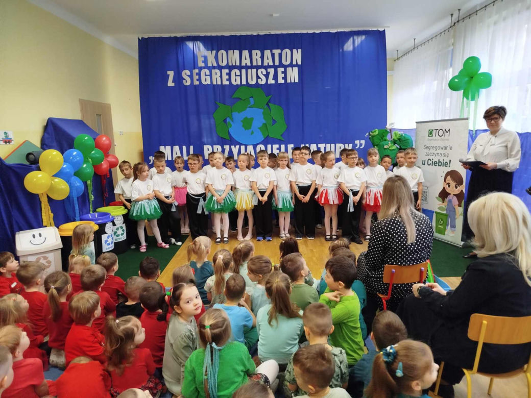 Program jest częścią projektu „EKOmaraton Siedlce z Segregiuszem” promującego edukację ekologiczną wśród najmłodszych poprzez zabawę