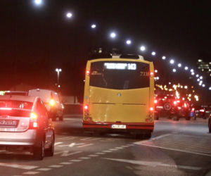 Slalom na Trasie Łazienkowskiej. Trwa remont wiaduktów