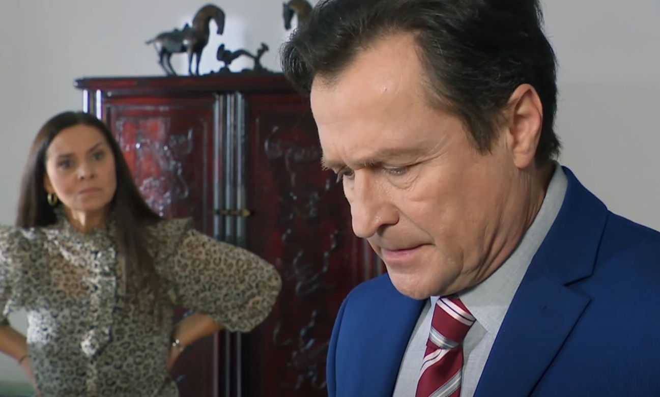 Na Wspólnej odc. 3448. Wanda Cielecka (Agnieszka Korzeniowska), Rafał Cielecki (Jacek Kawalec)