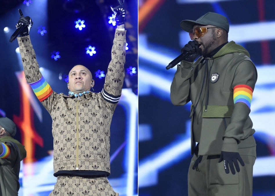 Black Eyed Peas z tęczowymi opaskami na scenie Sylwestra Marzeń. Ważny gest 