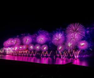 Ras Al Khaimah z nowym rekordem Guinnessa! Takim pokazem fajerwerków i dronów powitali nowy rok [ZDJĘCIA]