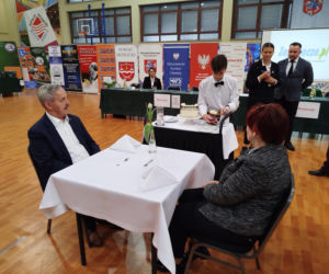 Już po raz ósmy w Siedlcach rywalizowali młodzi kelnerzy z całej Polski