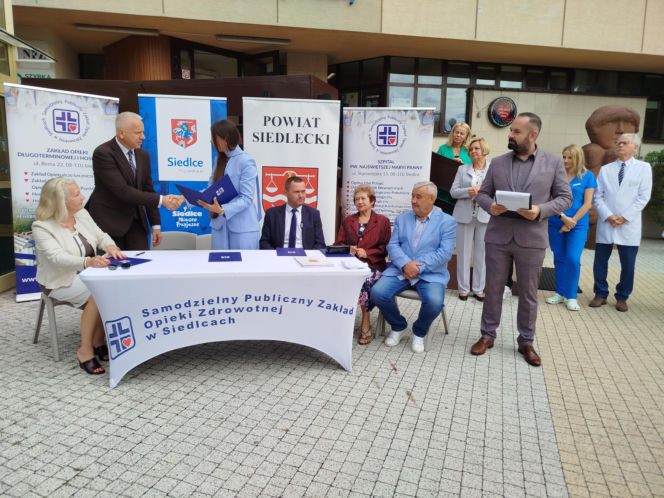 Powiat Siedlecki sfinansuje zakup nowych łóżek dla szpitala pw. NMP
