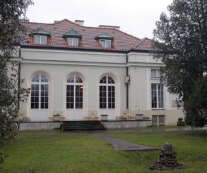 Skandal w Domu Aktora w Skolimowie. Żona artysty oskarża. Brud, bałagan, brak szacunku