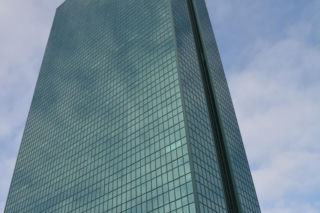 Ważą się losy słynnego wieżowca Intraco. Właściciel ma już pozwolenie na rozbiórkę