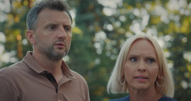 M jak miłość odc. 1899. Dorota (Iwona Rejzner), Bartek (Arkadiusz Smoleński)