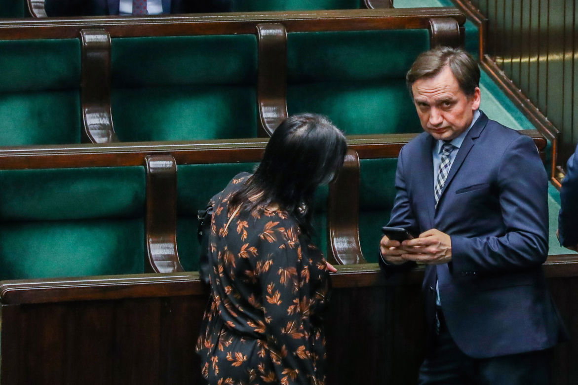 Niech pakują biurka. To już koniec koalicji.
