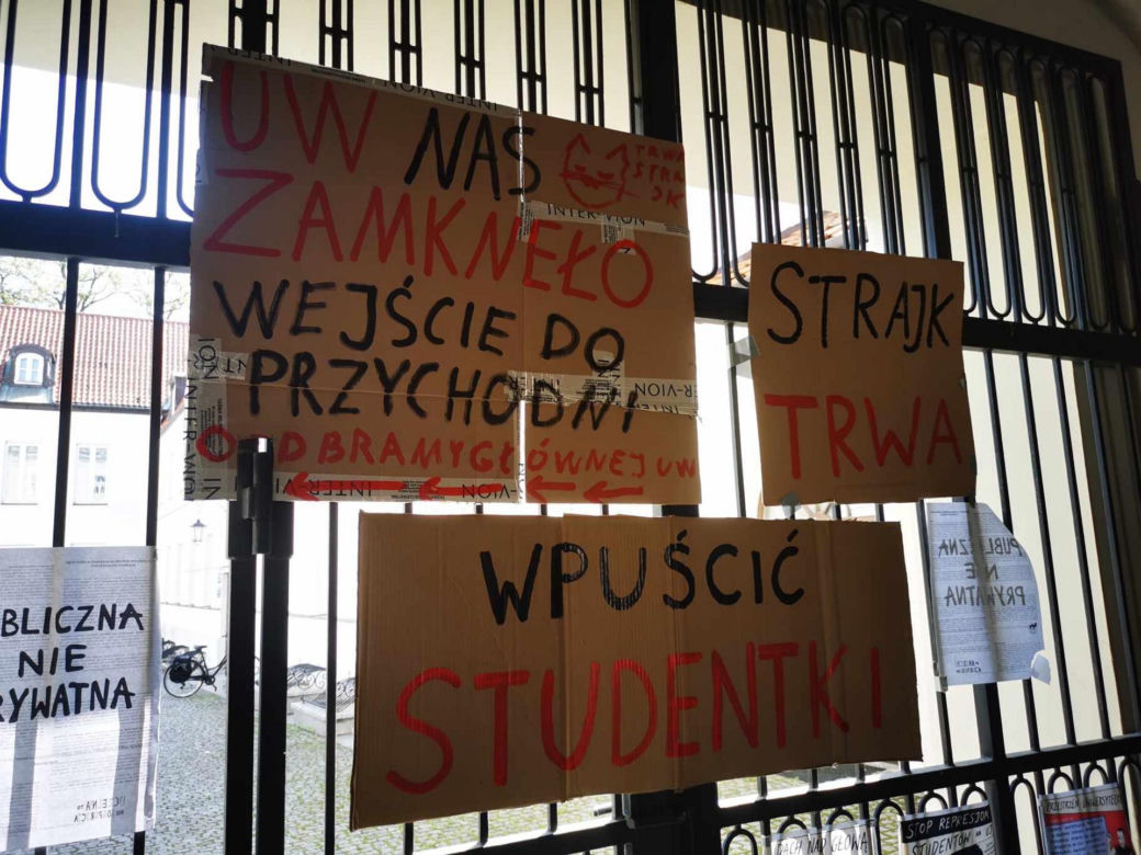 Bunt studentów na UW. Okupują siedzibę samorządu na Krakowskim Przedmieściu