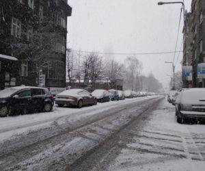 Śląskie: Intensywne opady śniegu i oblodzenia! Wszystko przez niż Benjamin [ZDJĘCIA]