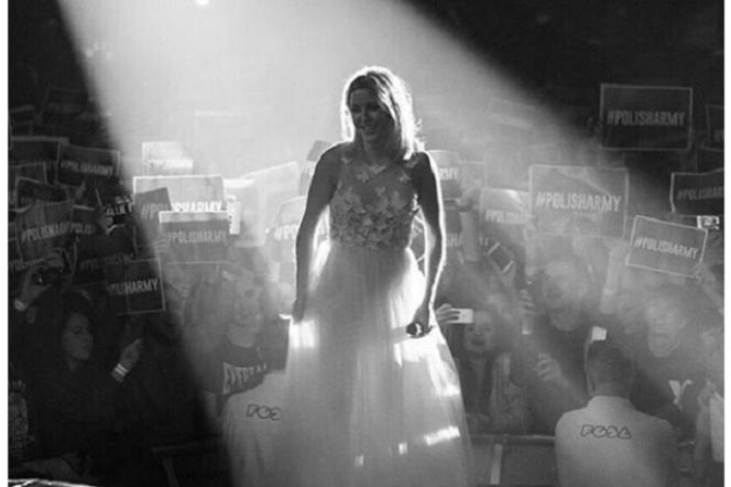 Ellie Goulding w Polsce 2016: relacje z koncertu w Warszawie. Zobacz, co wzruszyło wokalistkę!