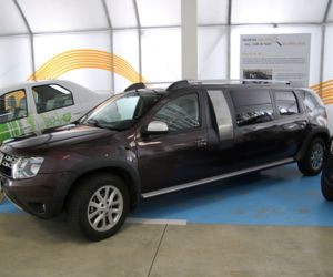 Dacia Duster limuzyna