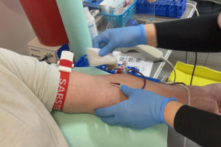 Tajemnicze badania w krakowskim szpitalu. Lekarka bez zgody pacjentów pobierała krew?