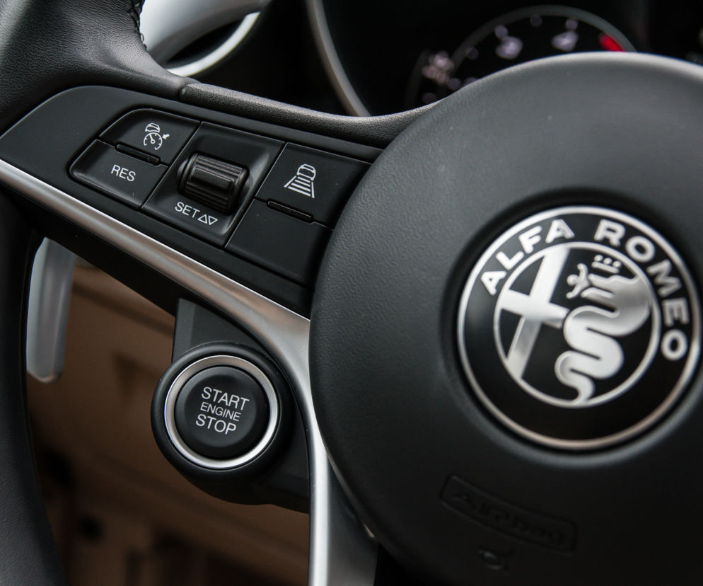 Alfa Romeo Giulia 2.2 D Turbo Veloce 210 KM Q4 AT