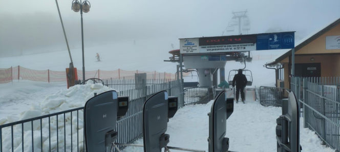 W Łódzkiem jak w Białce Tatrzańskiej. Góra Kamieńsk rozpoczęła sezon