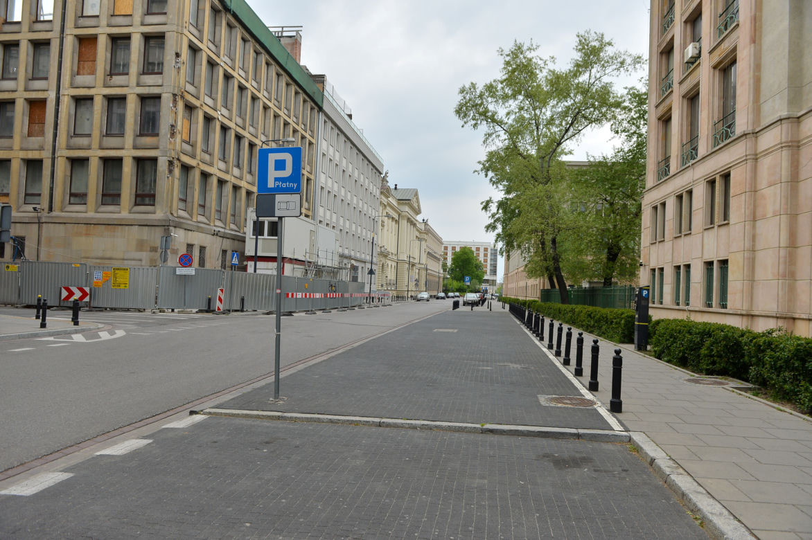 Nowa strefa płatnego parkowania na Mokotowie. Na których ulicach staną parkomaty?