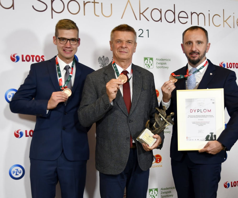 Od 17 lat nie schodzi z podium - AZS PWSZ Leszno trzeci