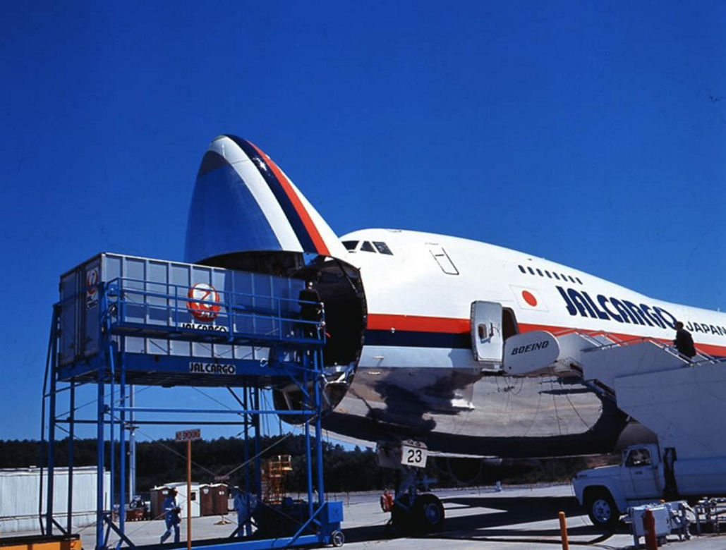 Boeing 747