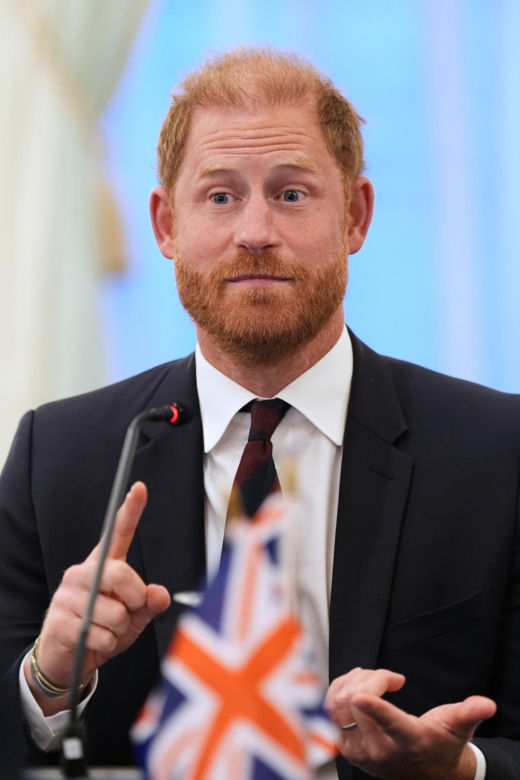 Dlaczego książę Harry i Meghan wracają do Wielkiej Brytanii?! Oto wszystkie teorie
