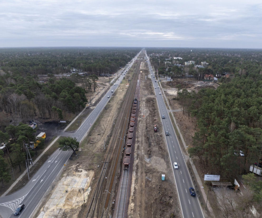 Ogromne utrudnienia dla pasażerów. Na dwa tygodnie wstrzymają ruch pociągów
