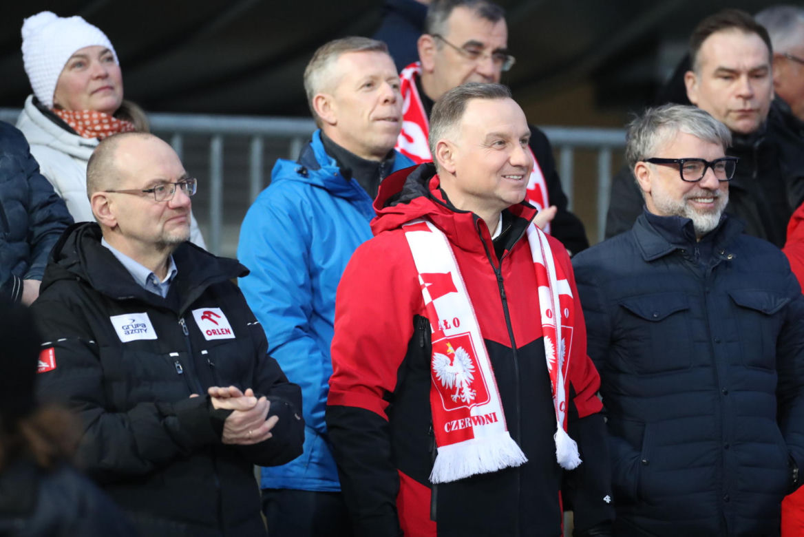 Prezydent Duda kibicował polskim skoczkom podczas PŚ w Zakopanem