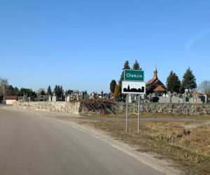 Pożar wybuchł w nocy. Ogień i dym odcięły drogę ucieczki czteroosobowej rodzinie