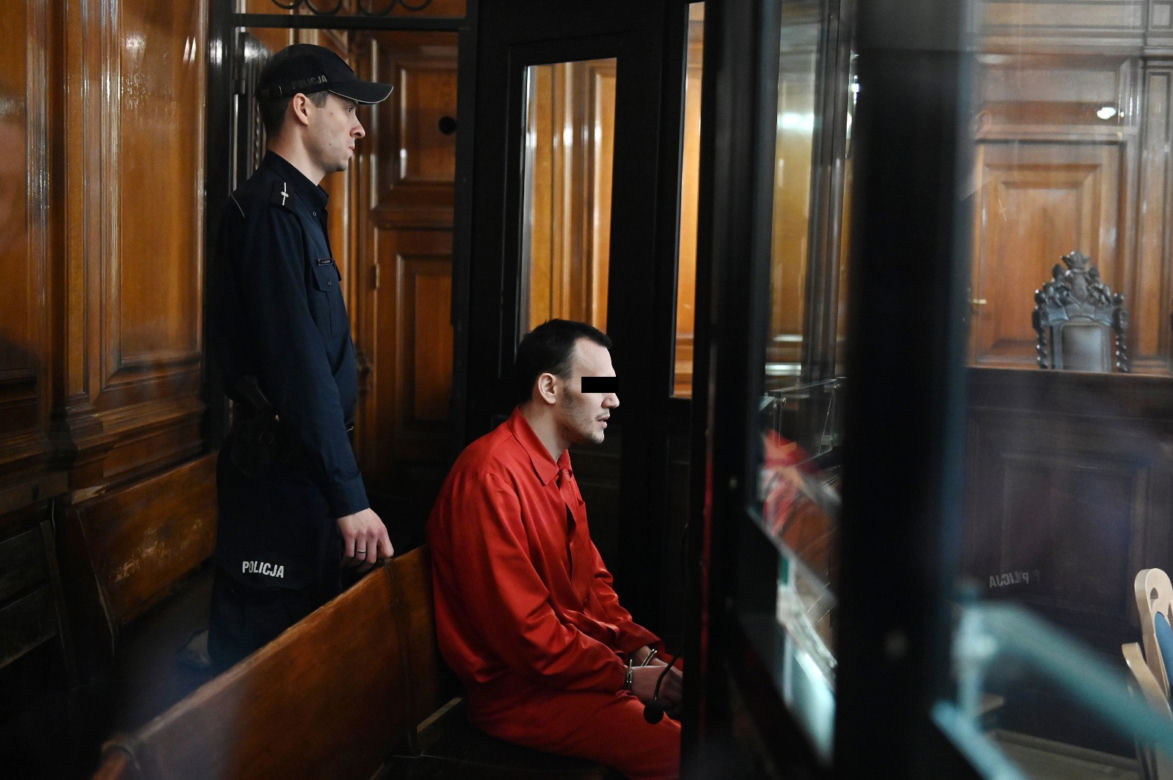 Stefan W. wyrzucony z sali. Zabójca Pawła Adamowicza wybuchł śmiechem
