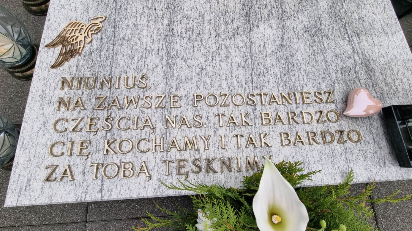 Groby ofiar tragicznego pożaru w escape roomie w Koszalinie
