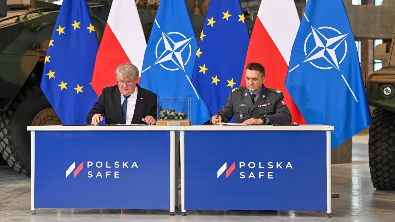 Kosiniak-Kamysz był dziś zakładach w Rosomak S.A. w Siemianowicach Śląskich