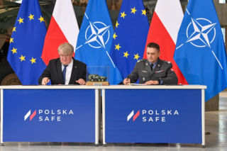 Kosiniak-Kamysz był dziś zakładach w Rosomak S.A. w Siemianowicach Śląskich
