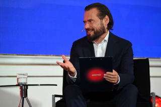 Najwięksi polityczni zwycięzcy i przegrani roku 2025