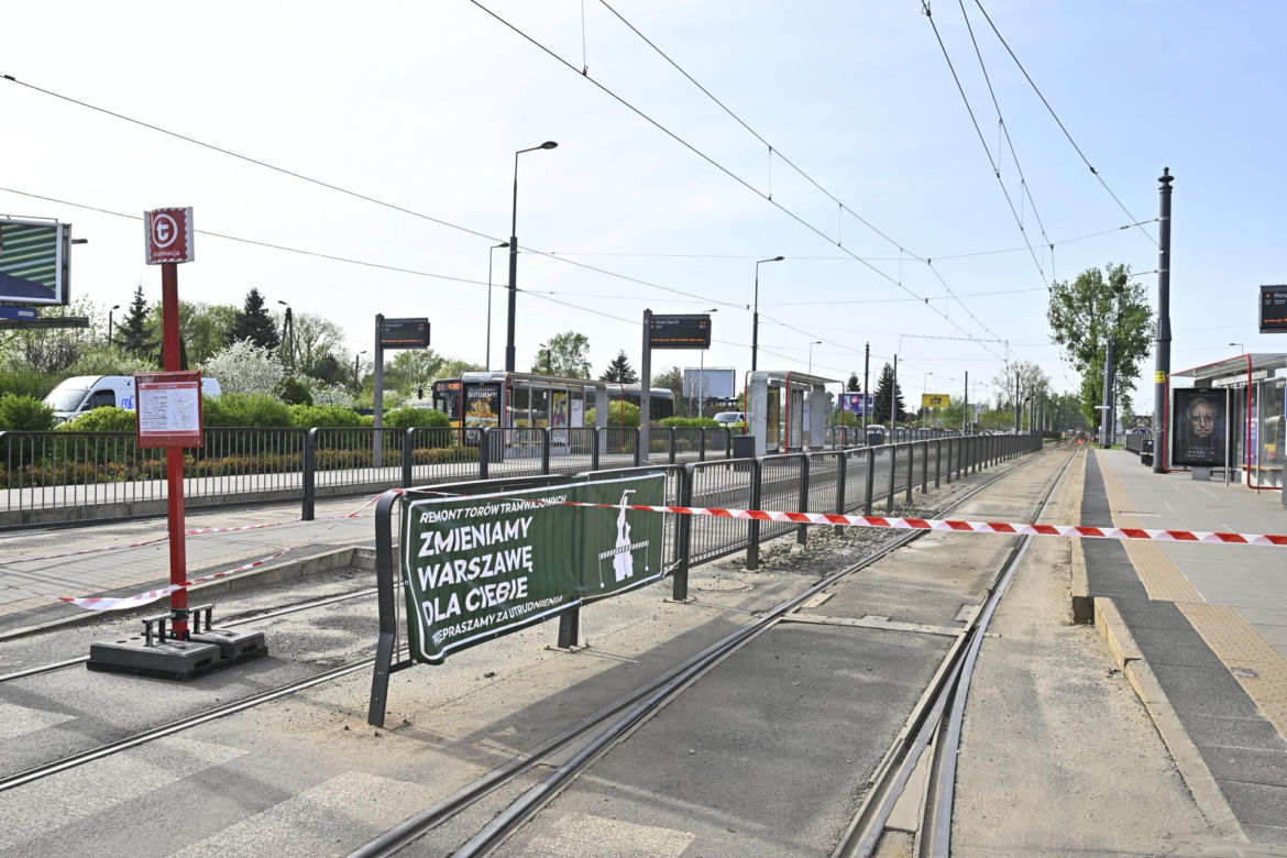 Bródno odcięte od tramwajów na trzy miesiące. Pasażerowie są wściekli. "Tu chyba nas ktoś nie lubi" 