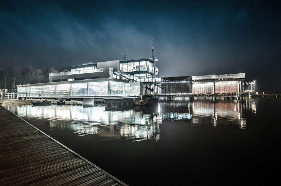 Centrum sportowe, Dżus Architekci